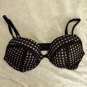 Victoria’s Secret bra